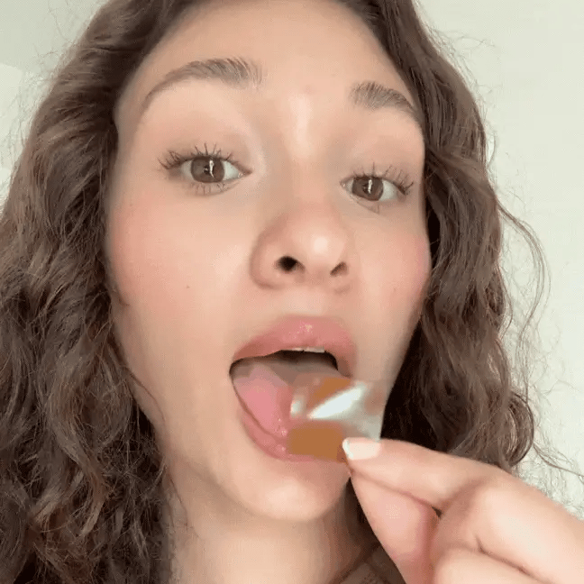 Applying serum